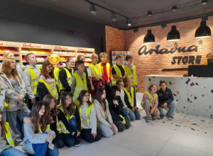 "Od nitki do kłębka".